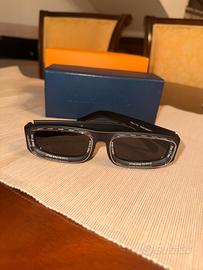 occhiali da sole neri