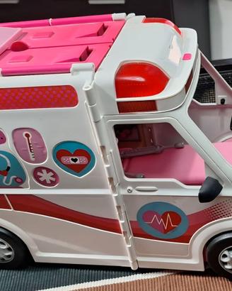 Ambulanza barbie