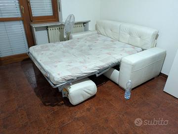 divano letto matrimoniale