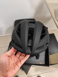 casco Oakley Velo Stelvio