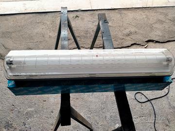 lampada di emergenza Beghelli 18w