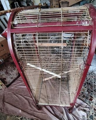 voliera per pappagalli