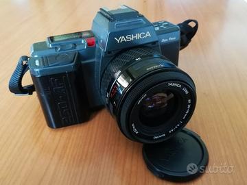 Fotocamera analogica YASHICA AF230 Doppio zoom