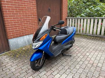Suzuki Burgman 150 UH