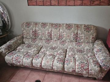 Divano + 2 poltrone vintage