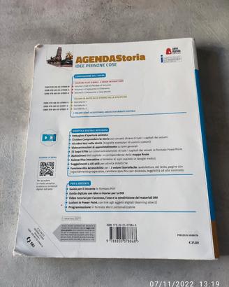 libro scolastico