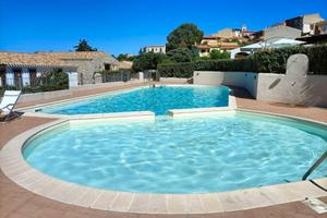 Casa Vacanza Sardegna Badesi con piscina