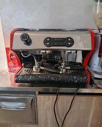 Macchina Caffè Professionale e Macina Caffè  Bar