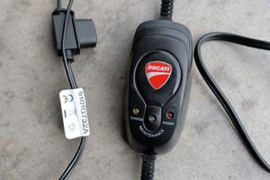 Mantenitore Carica DUCATI