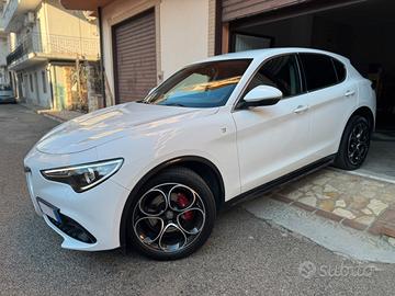 Alfa Romeo Stelvio Tì Q4