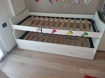 letto con contenitore. 
