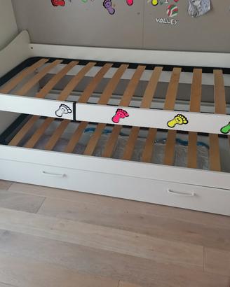 letto con contenitore. 