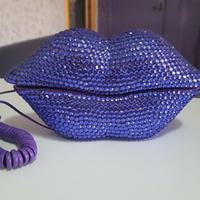 Telefono a forma di labbra