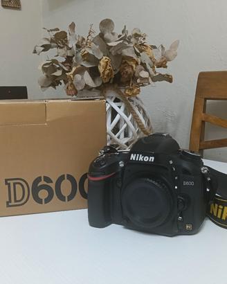 Nikon D600 full frame come nuova 