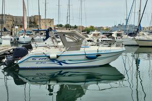 semicabinato speedy 6 30 walk around munita di 2 m