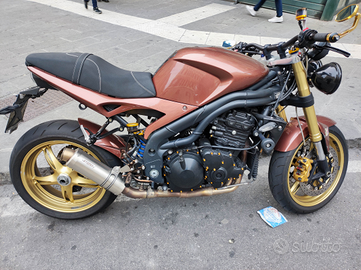 Triumph Speed triple 1050