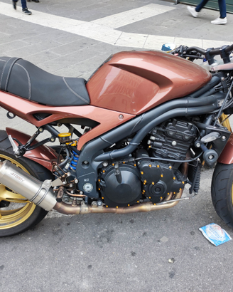 Triumph Speed triple 1050