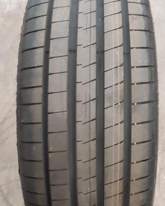 Pneumatici gomme usati 225 40 19