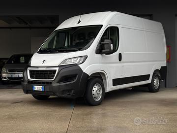 Peugeut
