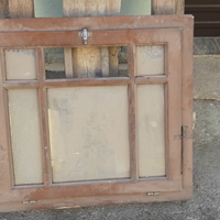 Finestra in larice con sbarre 90 x 80