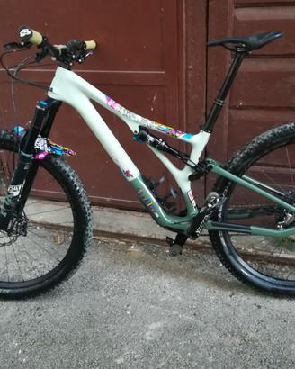 Specialized strumpgiumpet