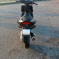 Scooter Yamaha aerox