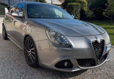 Giulietta quadrifoglio QV