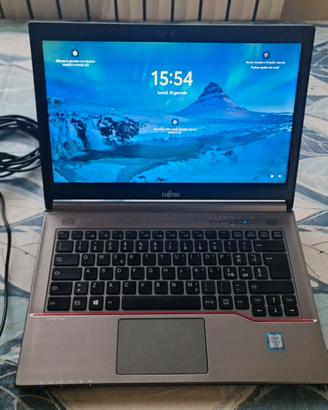 PC Portatile FUJITSU LIFEBOOK E746