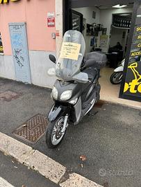 Yamaha Xenter 150 - 2014 - PERMUTE