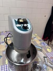 Planetaria impastatrice