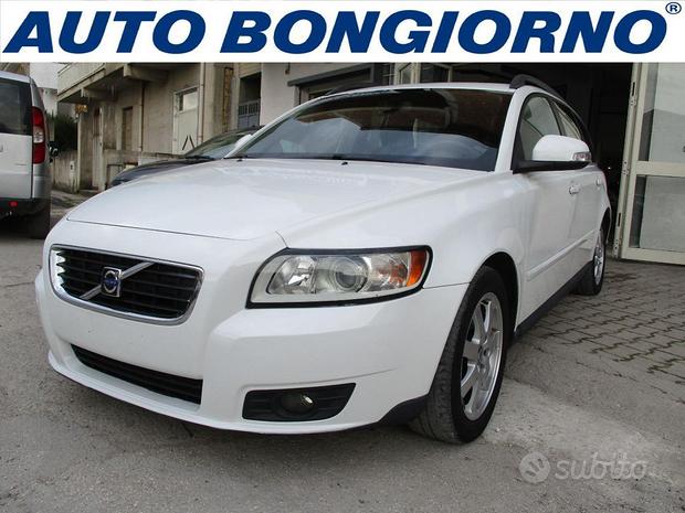 VOLVO V50 1.6  POLAR