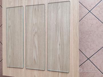 Mensole rettangolari di vetro