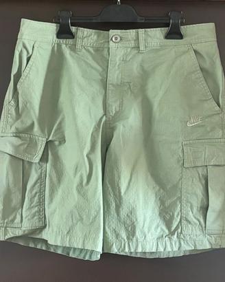 Pantaloncino cargo Nike 34 Nuovo