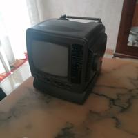 Mini TV e Radio portatile vintage