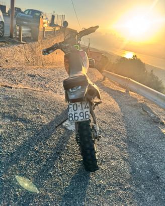 Moto ferma da tempo al migliore offerente