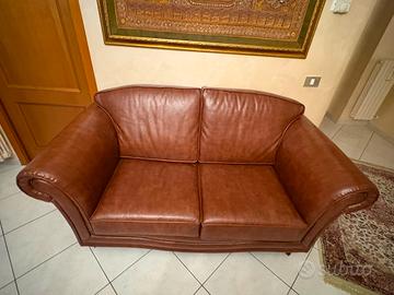 Divano in vera pelle 