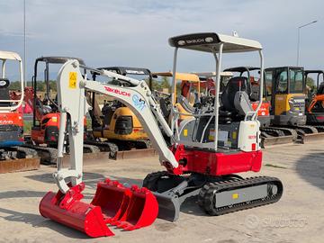 Mini escavatore TAKEUCHI TB217R