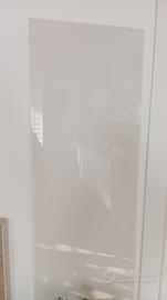 piano vetro Ikea besta