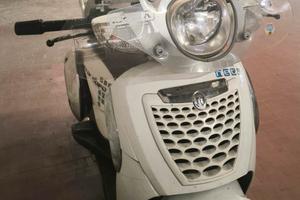 Aprilia Scarabeo 200 ie Net Light 