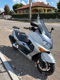 Yamaha T Max - 2008