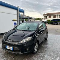 FORD FIESTA 2012