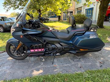 Honda GL 1800 Gold Wing BAGGER DCT