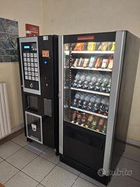 distributore automatico caffè, snack e bevande 