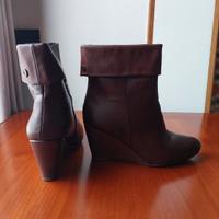 stivaletto con zeppa