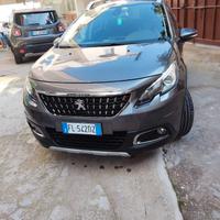 Peugeout 2008 1.6 turbodiesel 101cv Allure