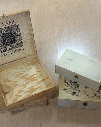 Varie cassette in legno per vino o altro VUOTE