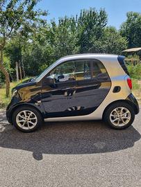 Smart fortwo 1.0 Youngster 71 CV (Neopatentati)