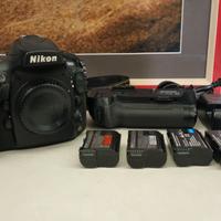 Nikon D 800 + Battery Grip