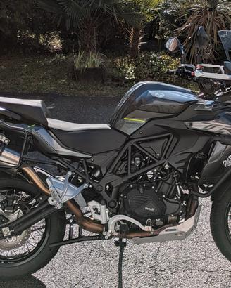 Benelli trk 502x con scarico gpr