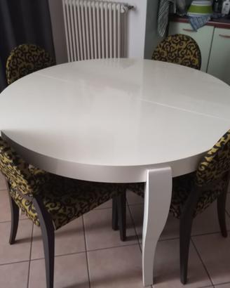 Tavolo tondo